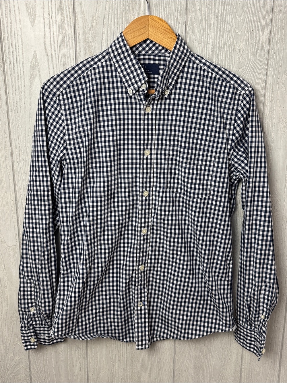 Small Gap plaid long sleeves casual dress shirt